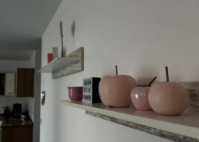 Schoenes Apartment Mit Terrasse - Nur Privatvermietung